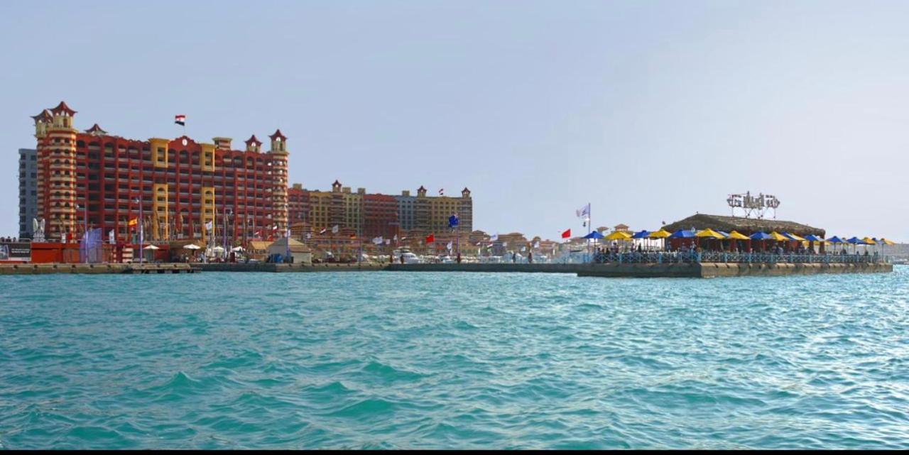 Sea View Apartment In Porto Marina El Alamein Extérieur photo